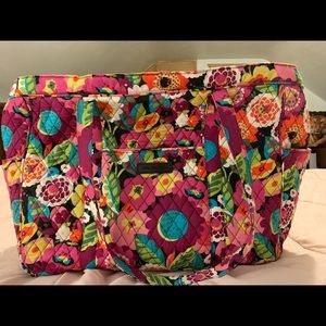 Vera Bradley Extra Large zippered Tote